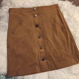 Faux suede skirt jolt size 3